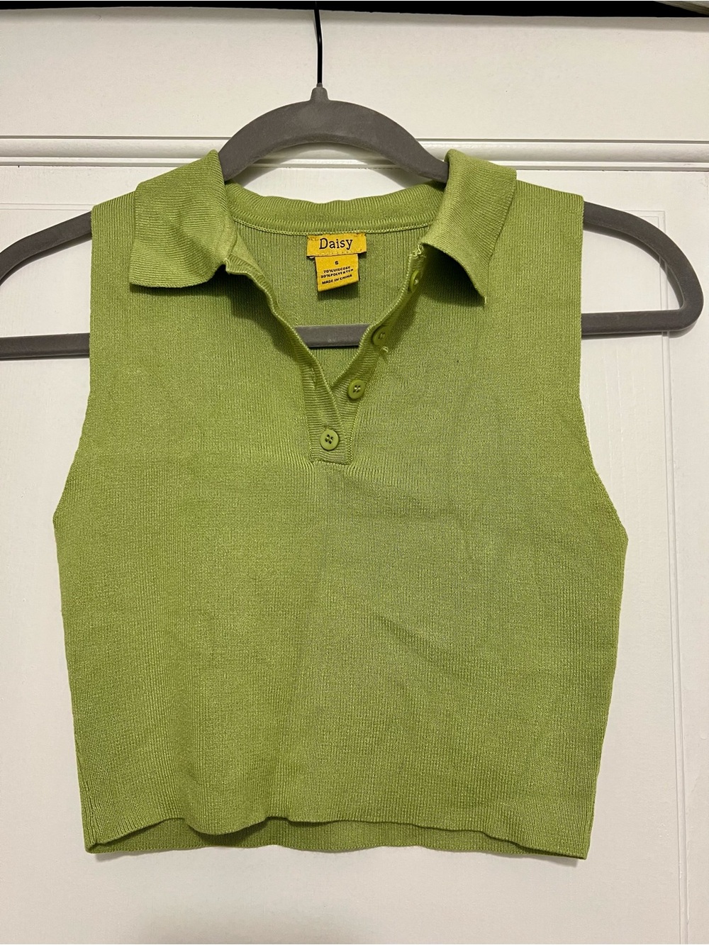 Daisy Green Sleeveless Polo Knit Top